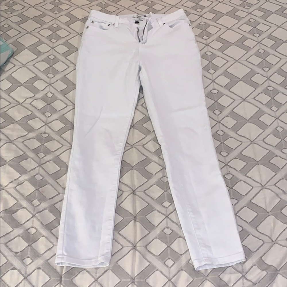 White Skinny Jeans